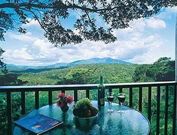 Rose Gums Wilderness Retreat Lodge *